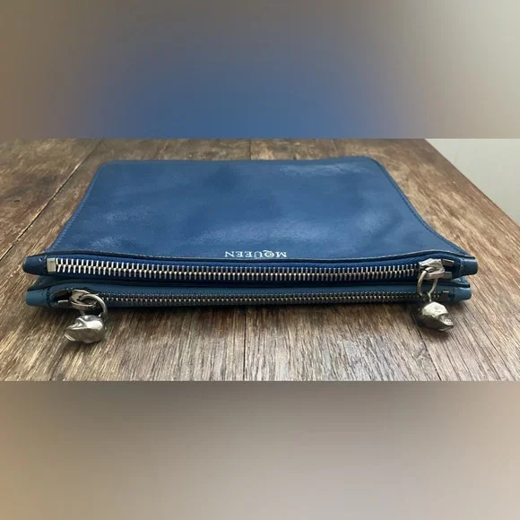 Authentic Alexander McQueen Dual pouch - Picture 9 of 10